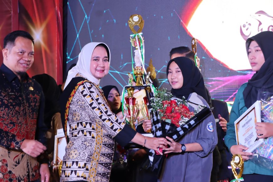 Duta GenRe Diminta Menjadi Teladan dan Contoh Bagi Remaja Lampung