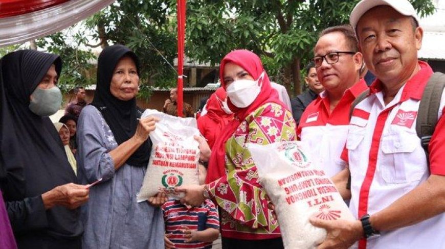 Sebanyak 3,5 ton Beras Dibagikan Kepada Warga Bumi Waras