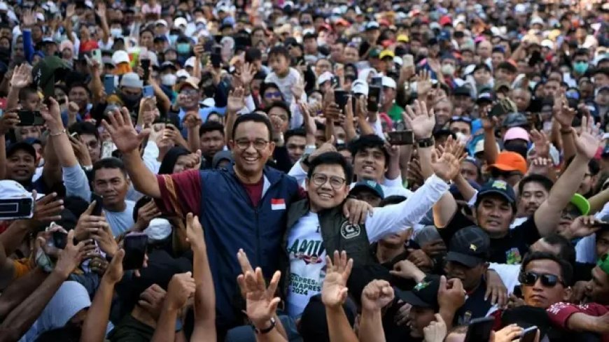Ribuan Warga Sulawesi Selatan Padati Kota Makassar Ikuti Jalan Gembira Bersama Anies Baswedan dan Muhaimin Iskandar