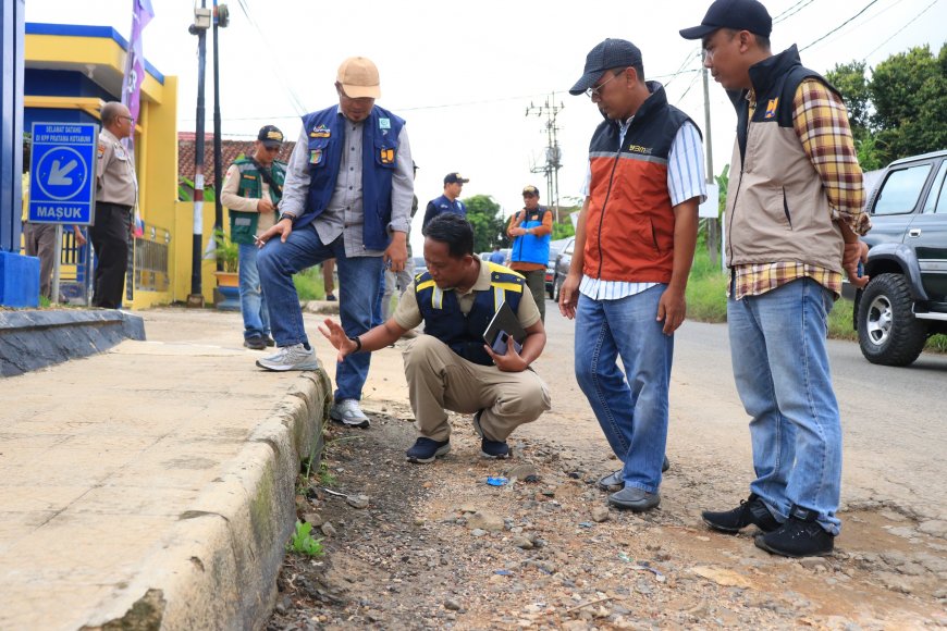 Pemprov Lampung dan PT PSMI Bersinergi Perbaiki Jalan di Kabupaten Way Kanan
