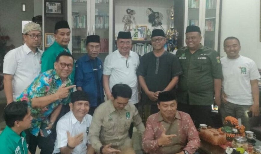 Mantan Bupati Tanggamus K.H. Samsul Hadi Dukung H. Moh. Saleh Asnawi