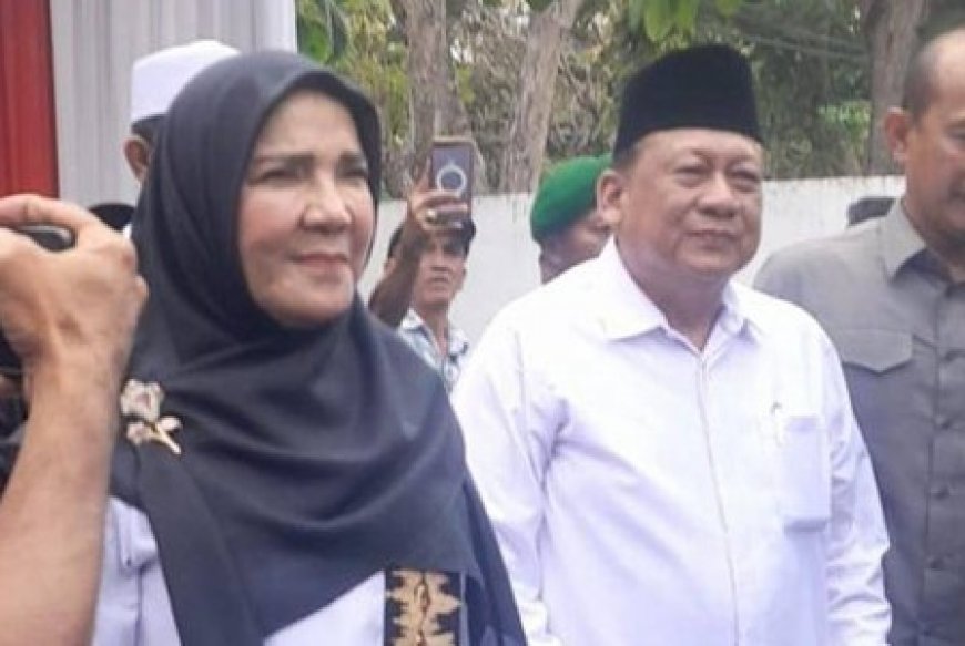 Pasangan Eva Dwiana-Deddy Amarullah Resmi Mendaftar di KPU Bandar Lampung
