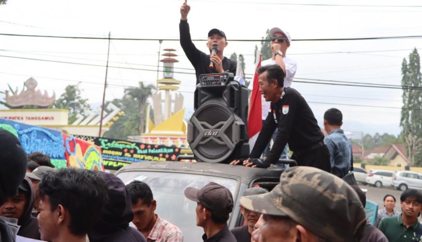 Aliansi Tanggamus Memanggil Gelar Demo, Minta Kajari Tuntaskan Kasus CT-SCAN di RSUD Batin Mengunang