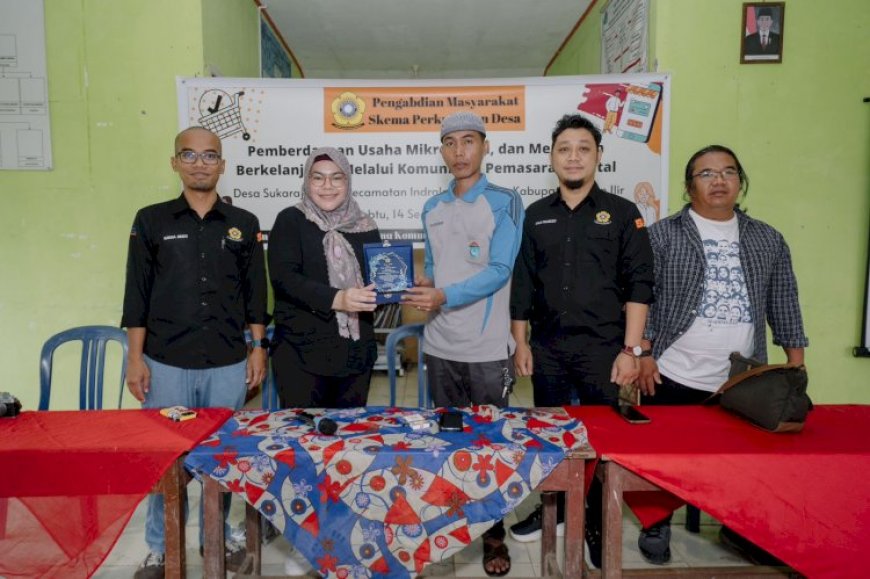 Unsri Gelar Pelatihan Pemasaran Digital, Ajak UMKM Desa Sukaraja Baru Kuasai Pemasaran Online