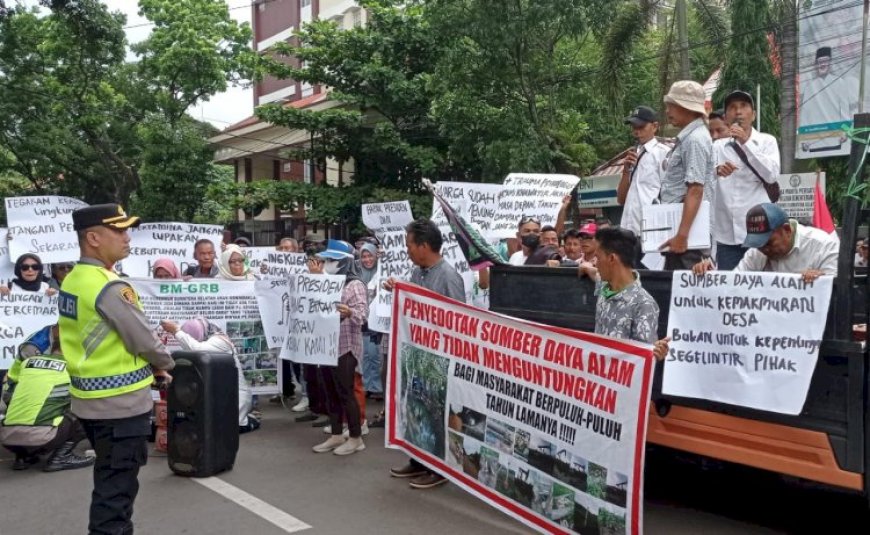 Ratusan Warga Belida Darat Ancam Tutup Lokasi Minyak Pertamina, Desak Ketegasan Pj Gubernur
